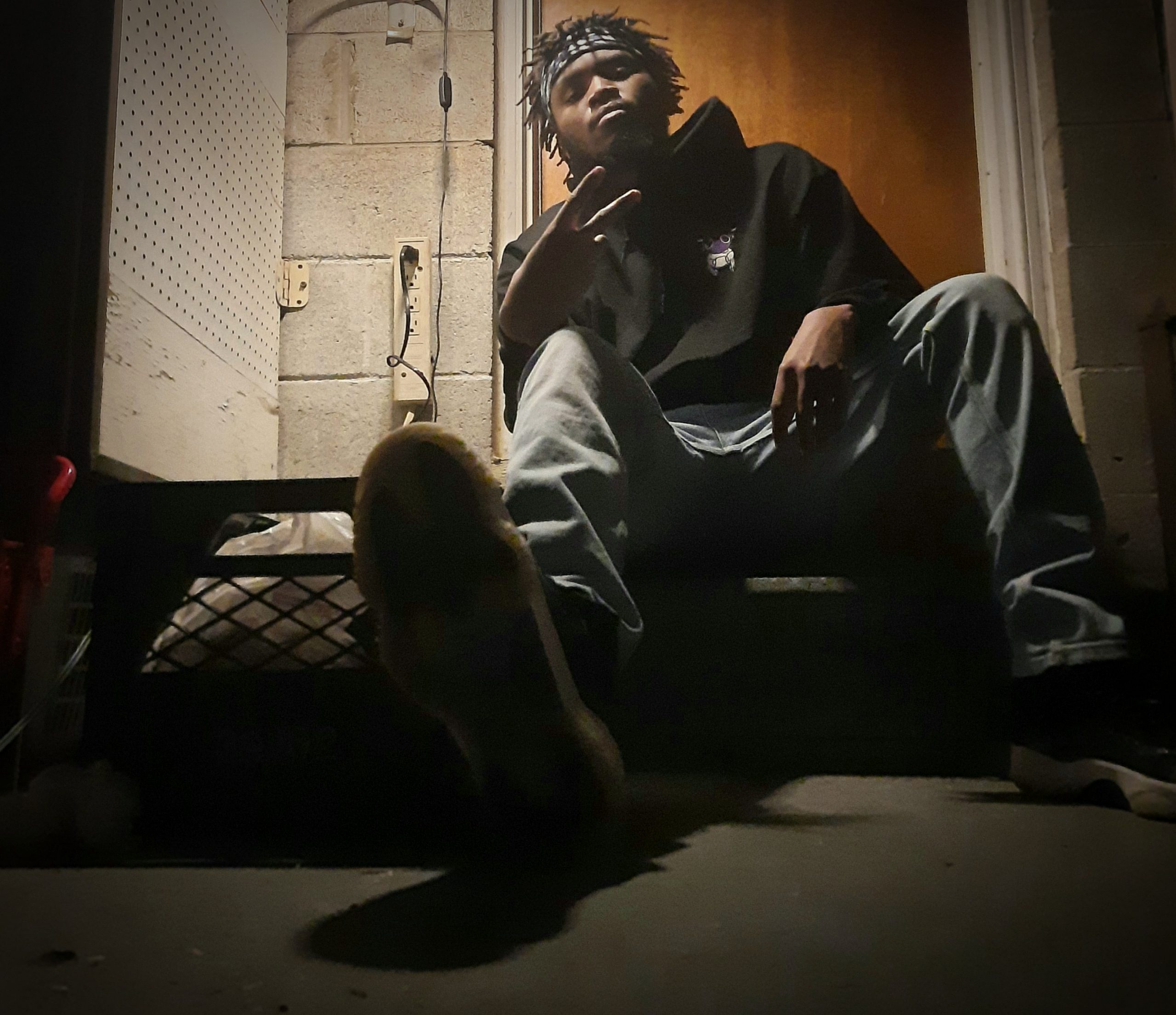 Rapper Kietell’s new single ‘Pressure’ is aggressive and hard hitting with ‘War Cry’ type trumpets, strings, and electric guitars