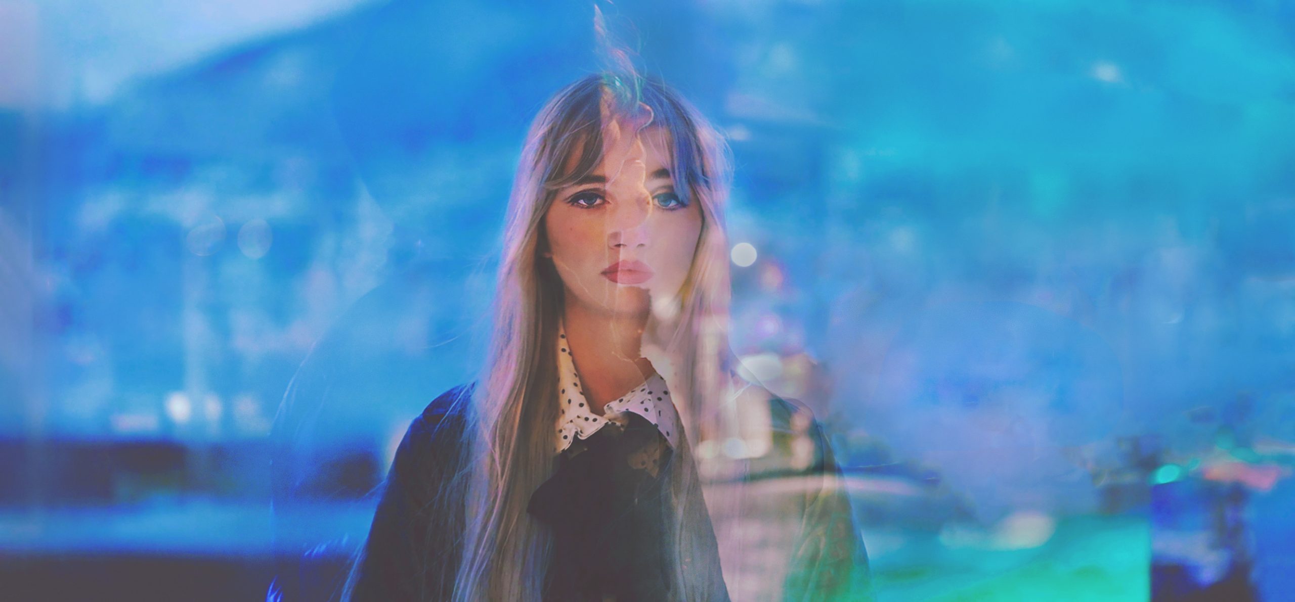‘Synne Morset’ is a composer and musician from Norway who releases the beautiful new album ‘The Colors She Imagined’