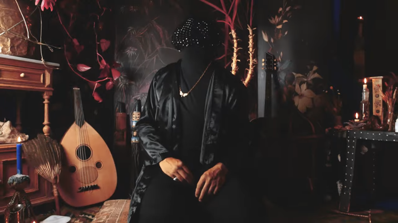 Searingly honest and personal, Hendren releases ‘Hasjasjeen’